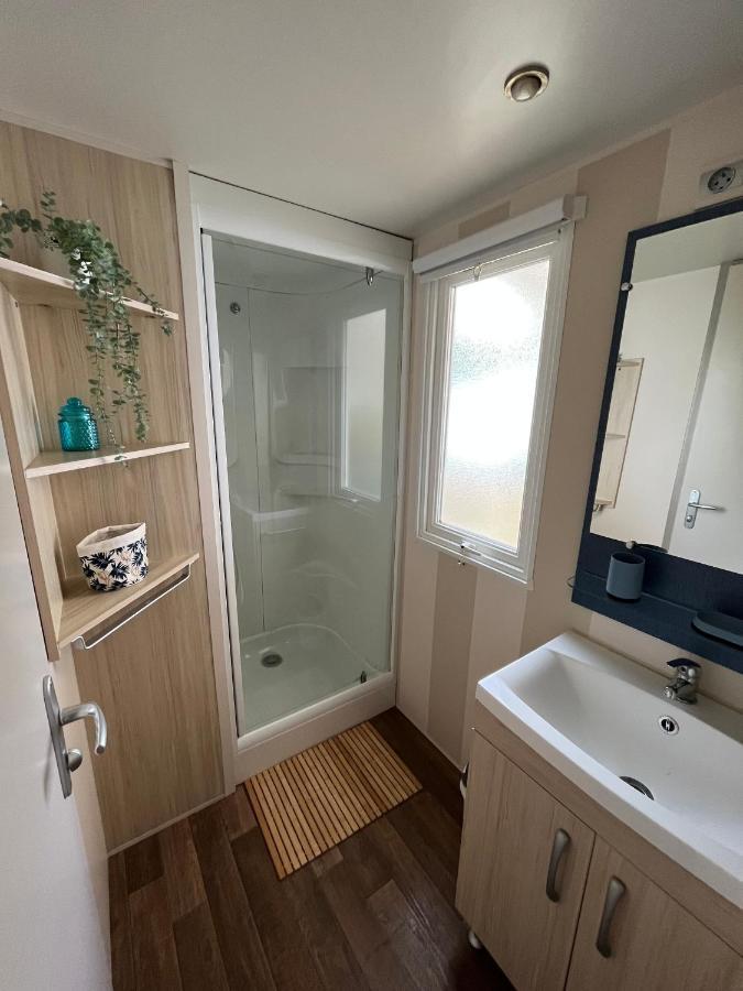 Mobil-home climatisé avec piscine Aureilhan  Exterior foto